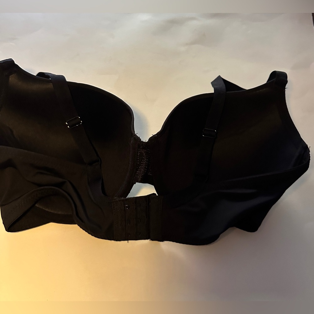 Juicy Couture Bra Sexy Black Push Up Feminine Seamless Underwire Padded Bra 38D - Picture 4 of 6